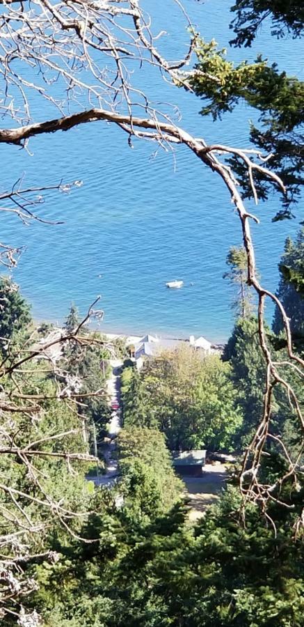 Oceanfront Suite Gibsons Bagian luar foto